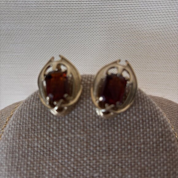 Vintage Sara Coventry Gold Tone Necklace & Clip Earrings Set Amber Stone - Picture 3 of 7